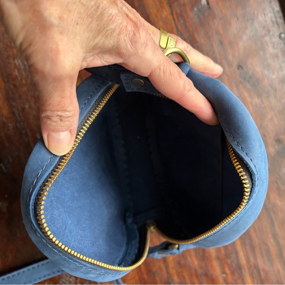 Portland Leather Goods crossbody bag - Picture 5 of 7